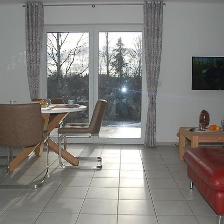 Behagliches Ferienhaus Zaunkoenig -Mit Kamin Und Sauna Tanne Εξωτερικό φωτογραφία